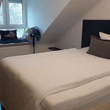 Apartments Am Wald 1 Карлсруэ Экстерьер фото